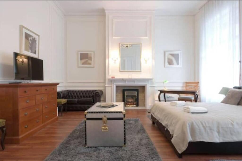 Luxury Art Deco Suite Close To Museum Of Fine Arts Budapest Bagian luar foto